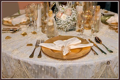 Metallic Gold Wedding Table