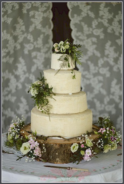 Rustic Wedding Cake